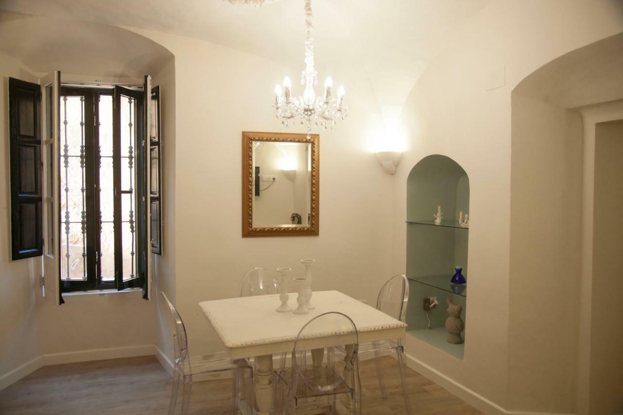 Apartamento Torre Redonda กาเซเรส ภายนอก รูปภาพ
